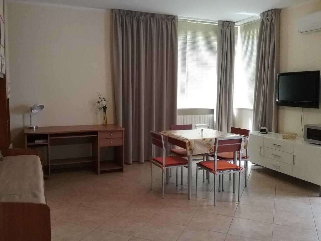 Sunny Appartement Lecce Buitenkant foto